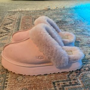 UGG platform slippers - lavender fog color